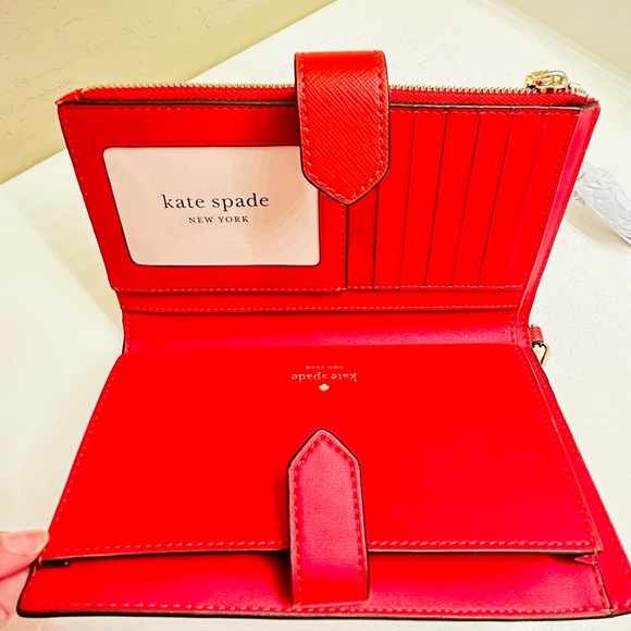 NWOT Kate Spade Heart Phone wallet - Picture 11 of 13
